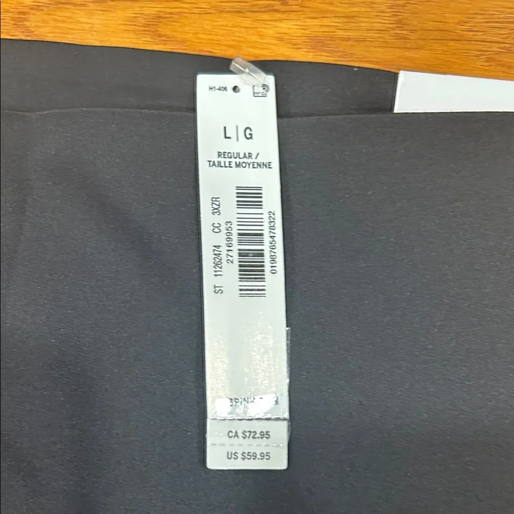 NWT- PINK Victoria's Secret Black Flare Leggings - Picture 2 of 11
